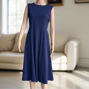 Elegant Navy Blue Sleeveless Dress